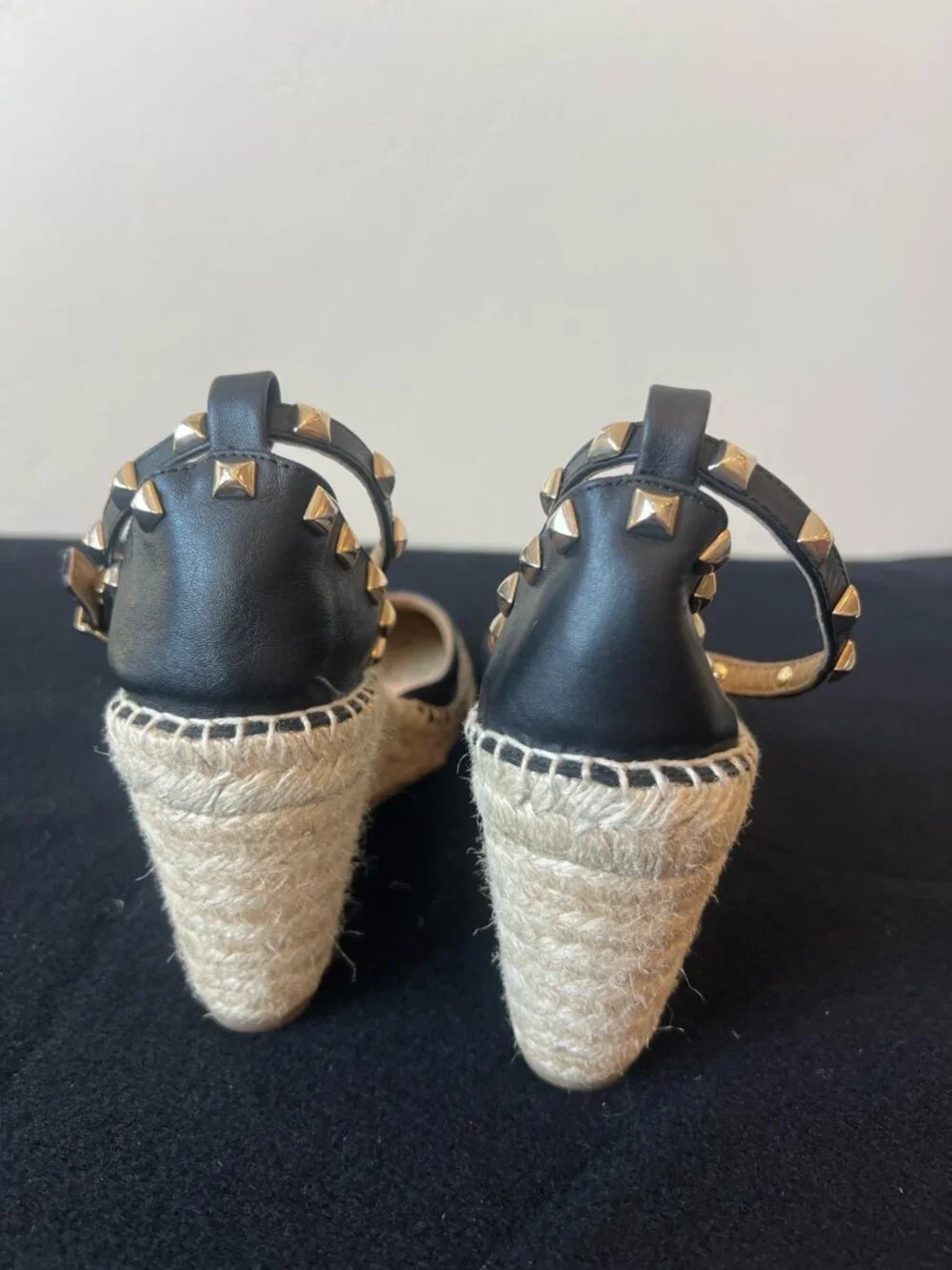 Mint Velvet details brand